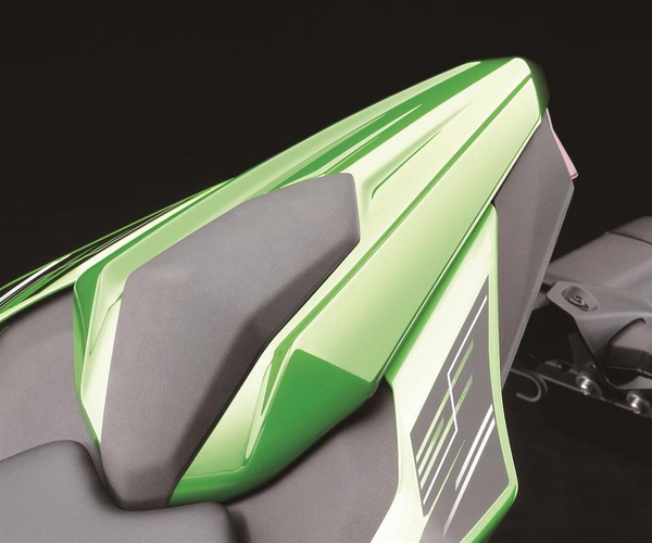 Couvre-selle passager (Ninja 125 & Z125)