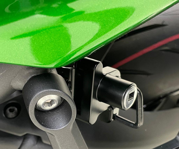Serrure de casque One-Key (Ninja H2 SX/SE)