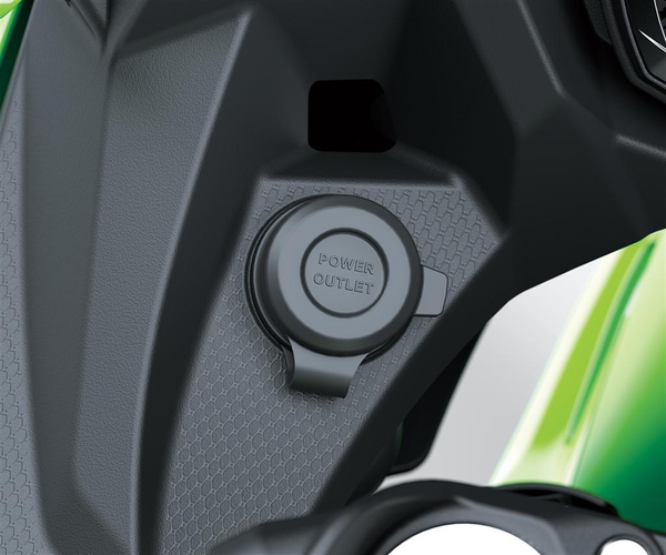 Prise 12 V (Ninja 400)