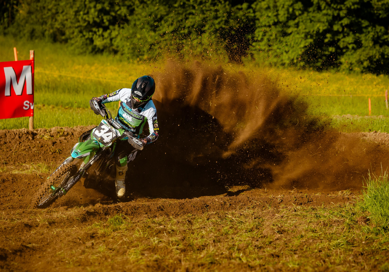 2025_Web Image 1600 x 1120 px_ - 2025_Web Image 1600 x 1120 px_HalftimeCheck  by pixel.stuck  (4)