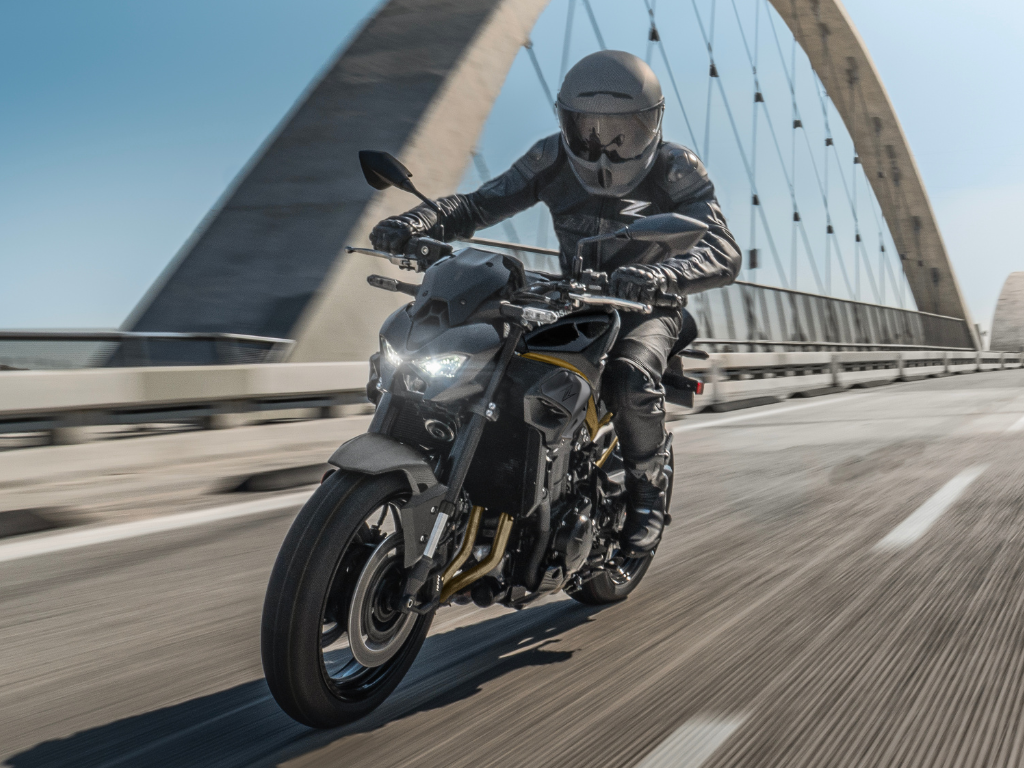 2026_4:3_AEM_Website_Previews_ - 2026_News_Saisonstart_Supernaked_Z900